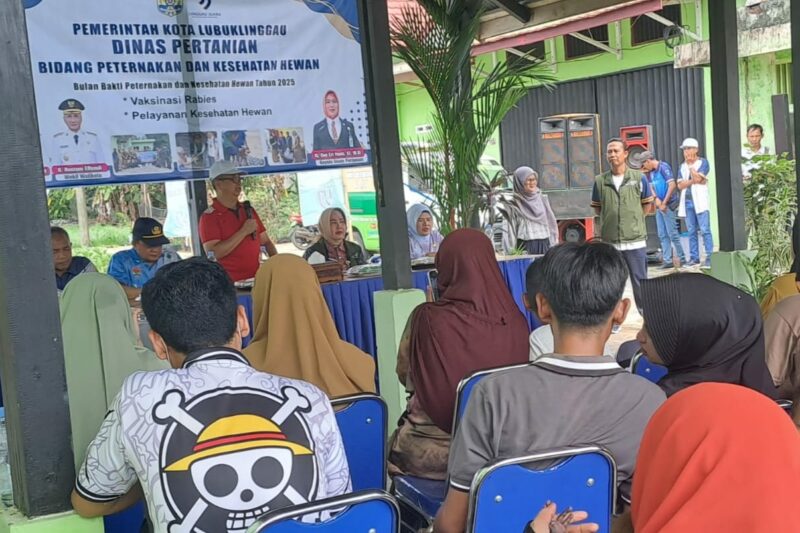 Dinas Pertanian Kota Lubuklinngau, Mengadaakan Vaksinasi Hewan Rabies.