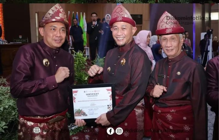 Wali Kota Sampaikan Program Unggulan Saat Paripurna HUT ke-24 Lubuklinggau